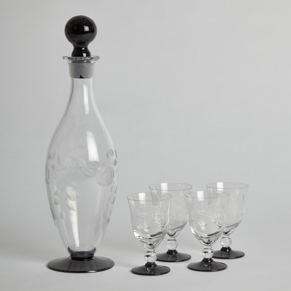 Karaff med Svart Botten och 4 st Glas