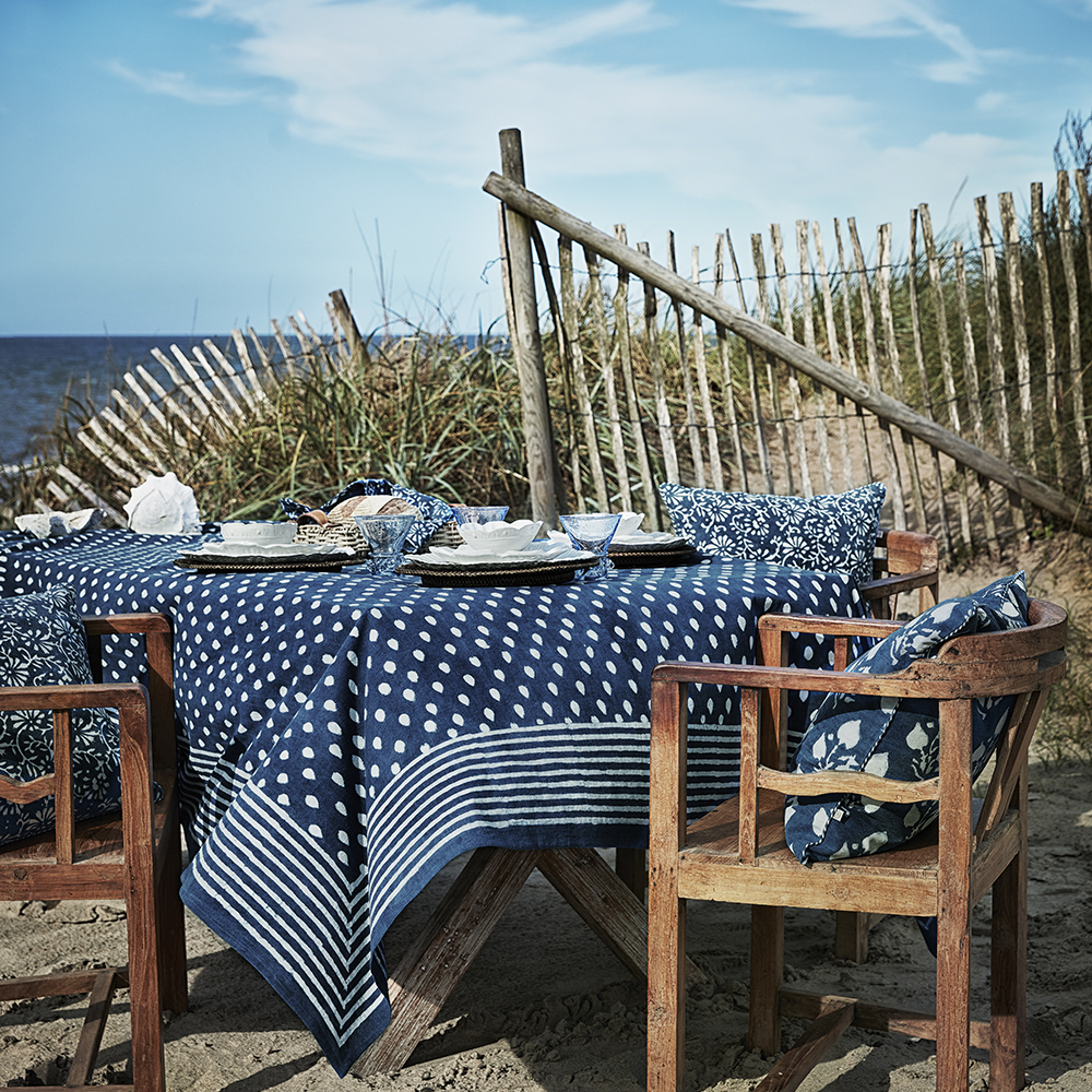 Indigo Bordsduk 150x350 cm Drop