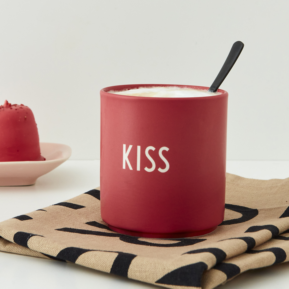 Favourite Cup Kiss Rose