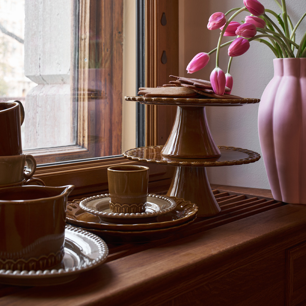 Tulipa Tårtfat 30 cm Umbra