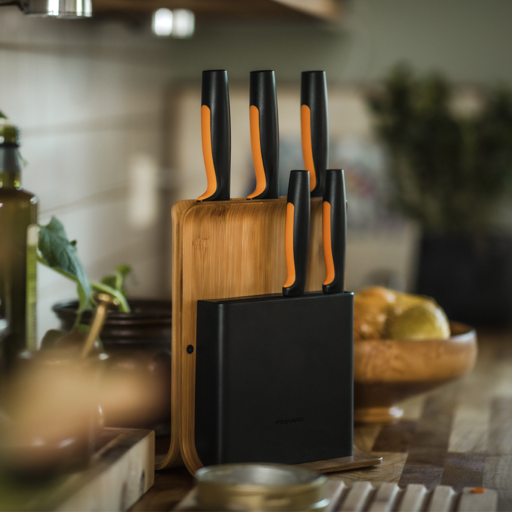 Functional Form Knivblock med 5 knivar Bambu
