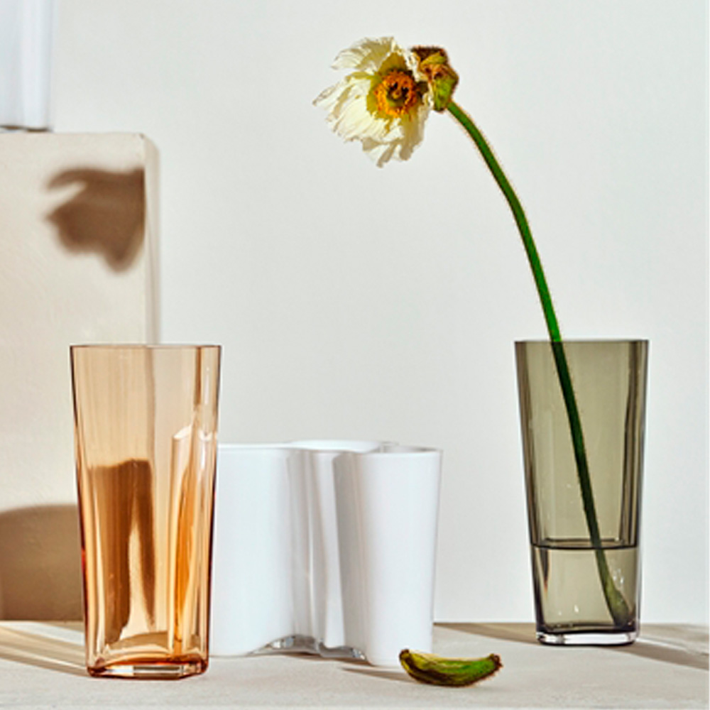 Aalto Vas 18 cm Rökgrå