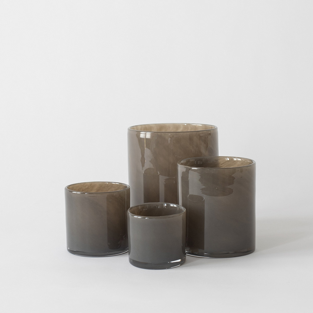 Lyric ljuslykta 8x8 cm Taupe