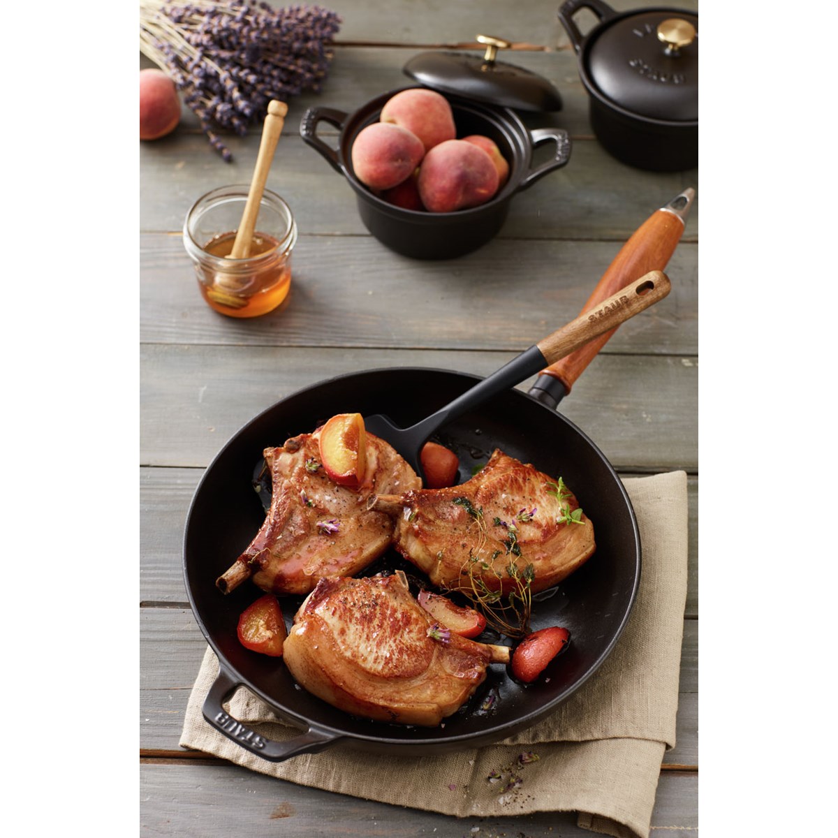 Gadgets Stekspade 31 cm Silikon/Akacia