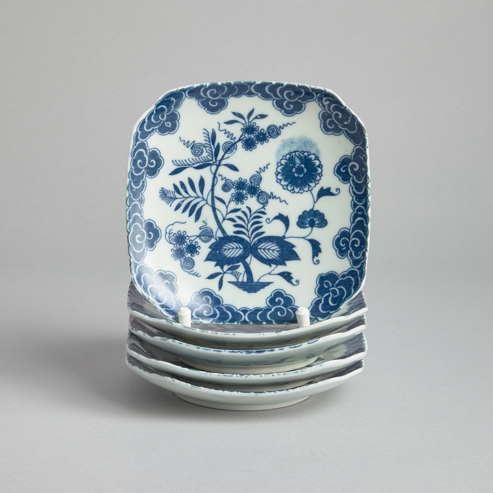 Blåvita orientaliska tallrikar 5 st