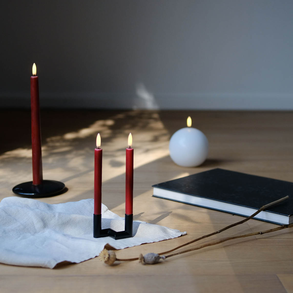 Matrix Ljusstake 2-armad 7,5 cm Svart