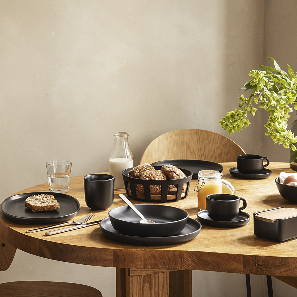 Nordic Kitchen Brödkorg 21,5 cm Svart/Ek