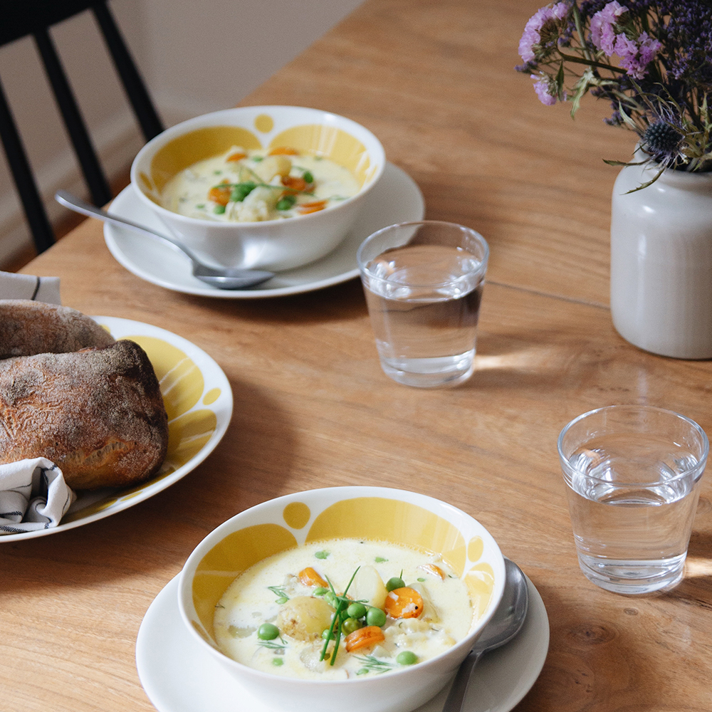 Sunnuntai Tallrik djup 17 cm Gul