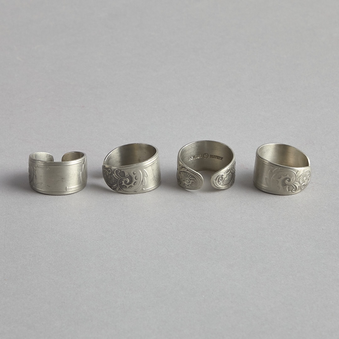 Servettringar i tenn 6 st