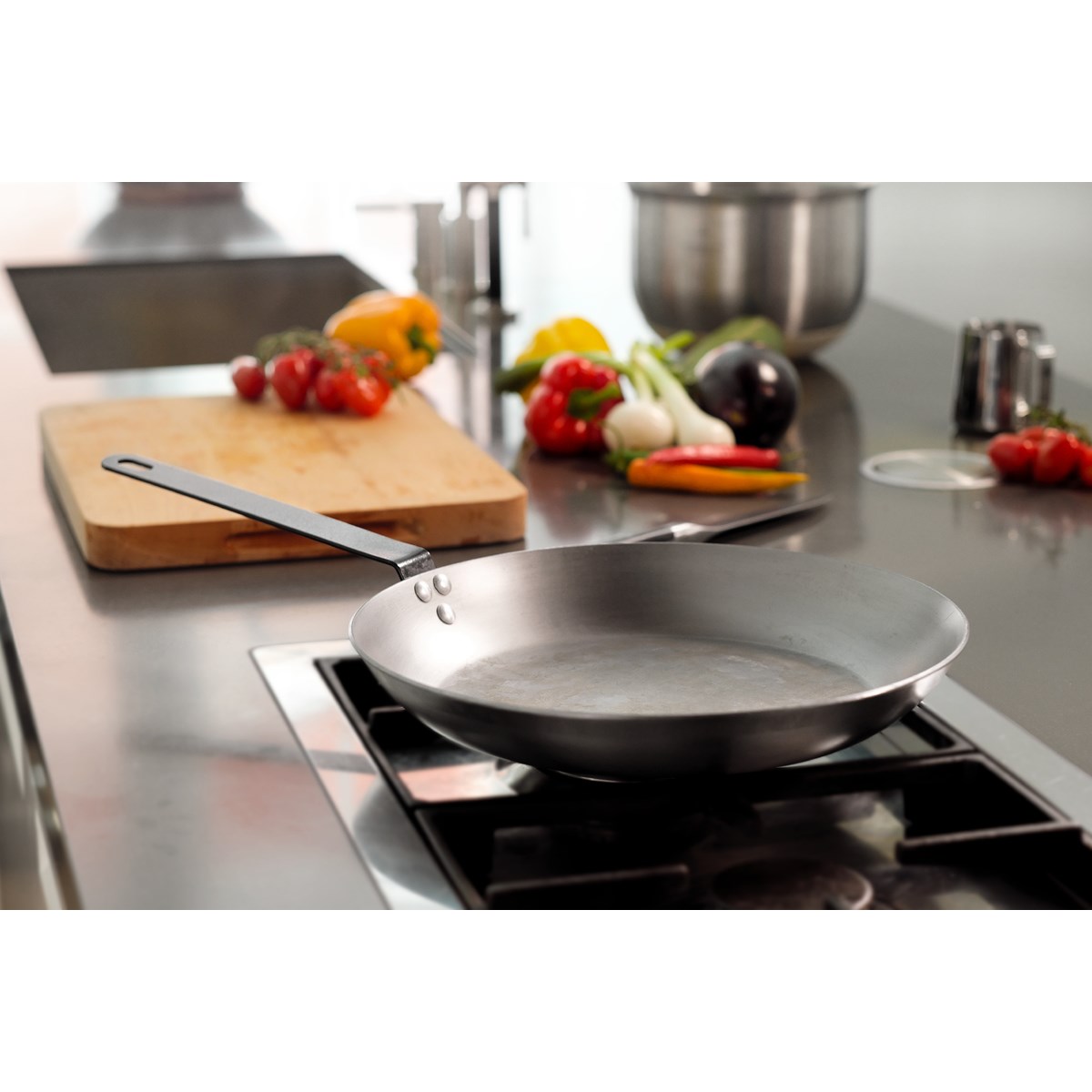 Cooking Stekpanna Kolstål 32 cm