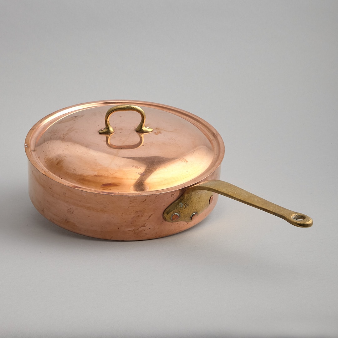 Traktörpanna med lock