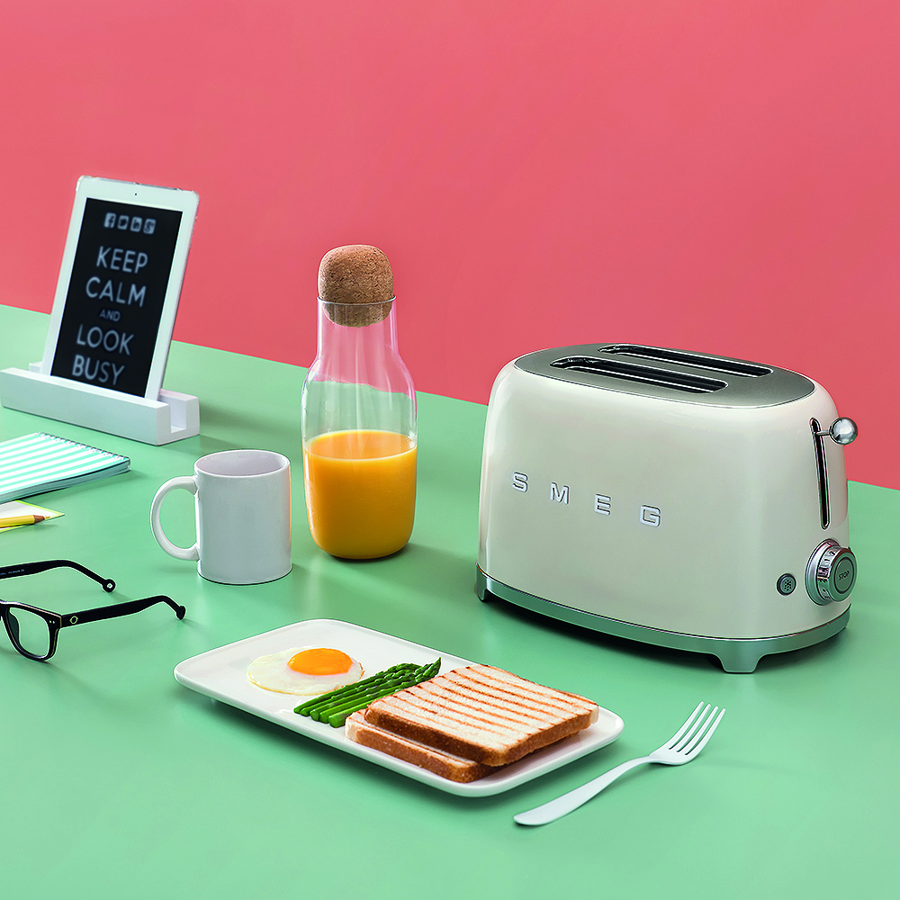Smeg 50's Style Brödrost 2 skivor Creme