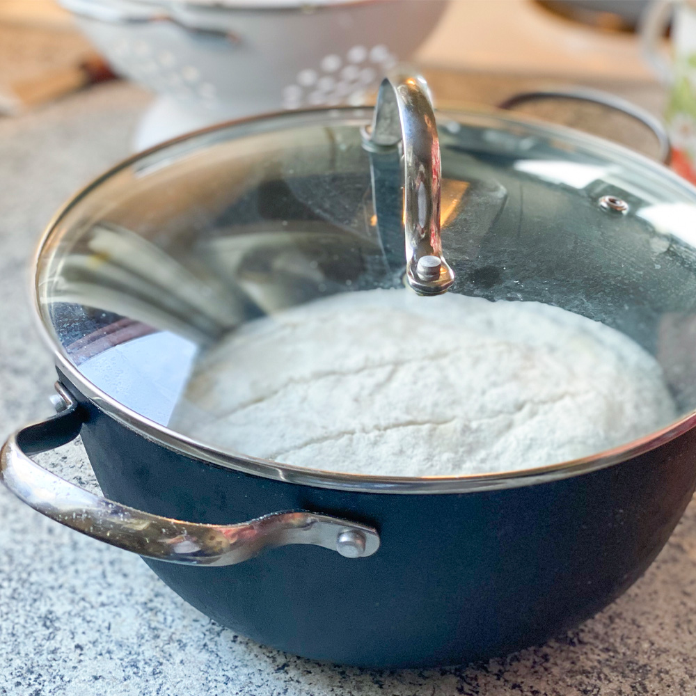 Sauteuse Lättviktsgjutjärn med glaslock 24 cm Svart