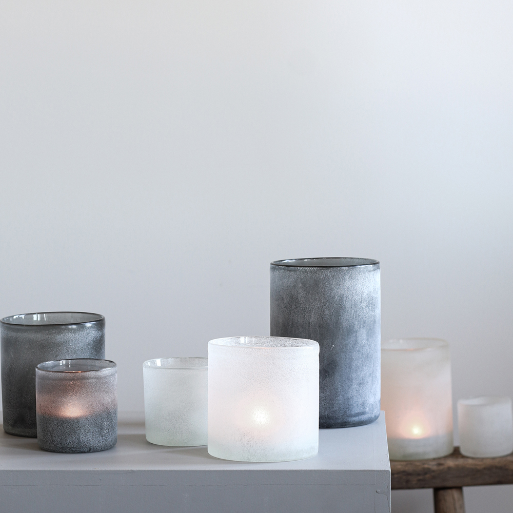 Frost Ljuslykta 9x9 cm Grå