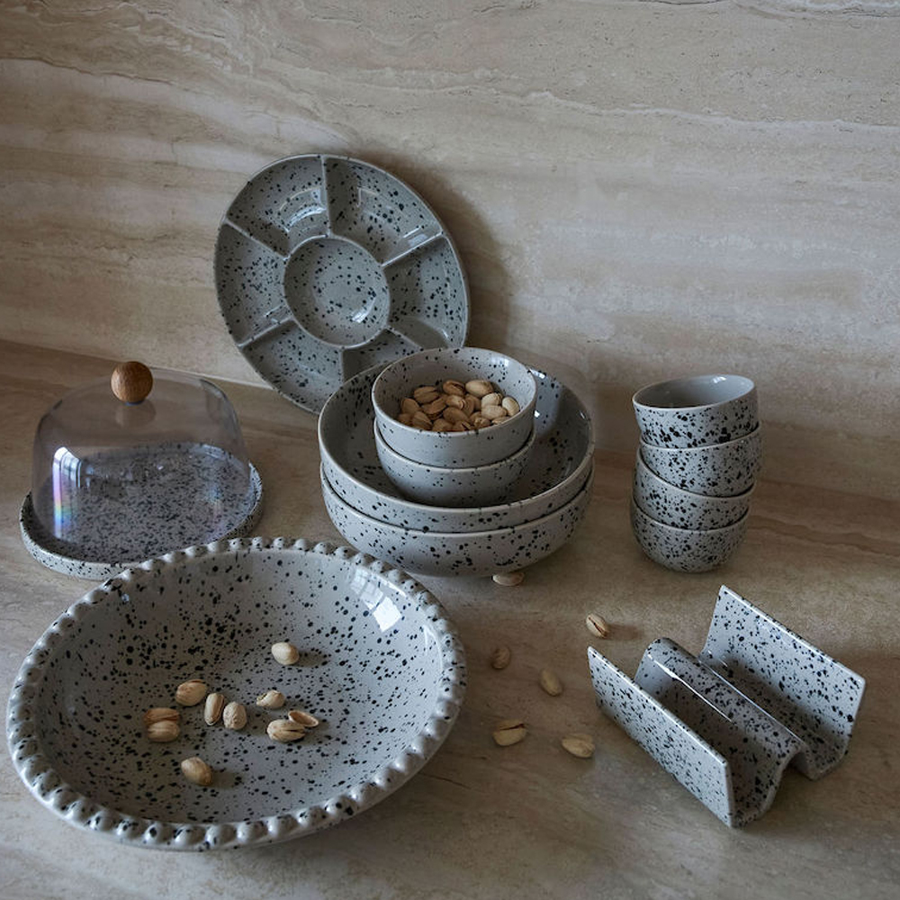 Ditte Serveringsfat djup 26 cm Grå/Svart