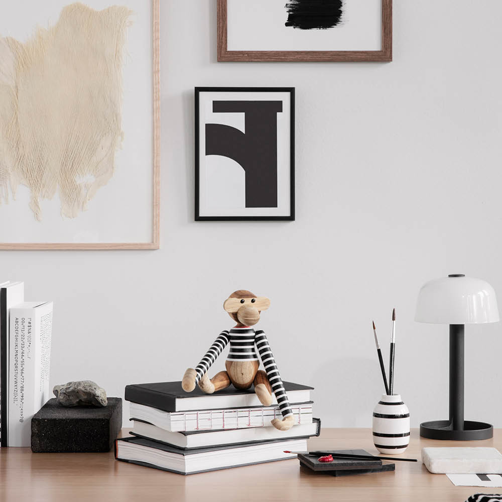 Kay Bojesen Apa x N?rgaard på Str?get Liten Svart/Vit