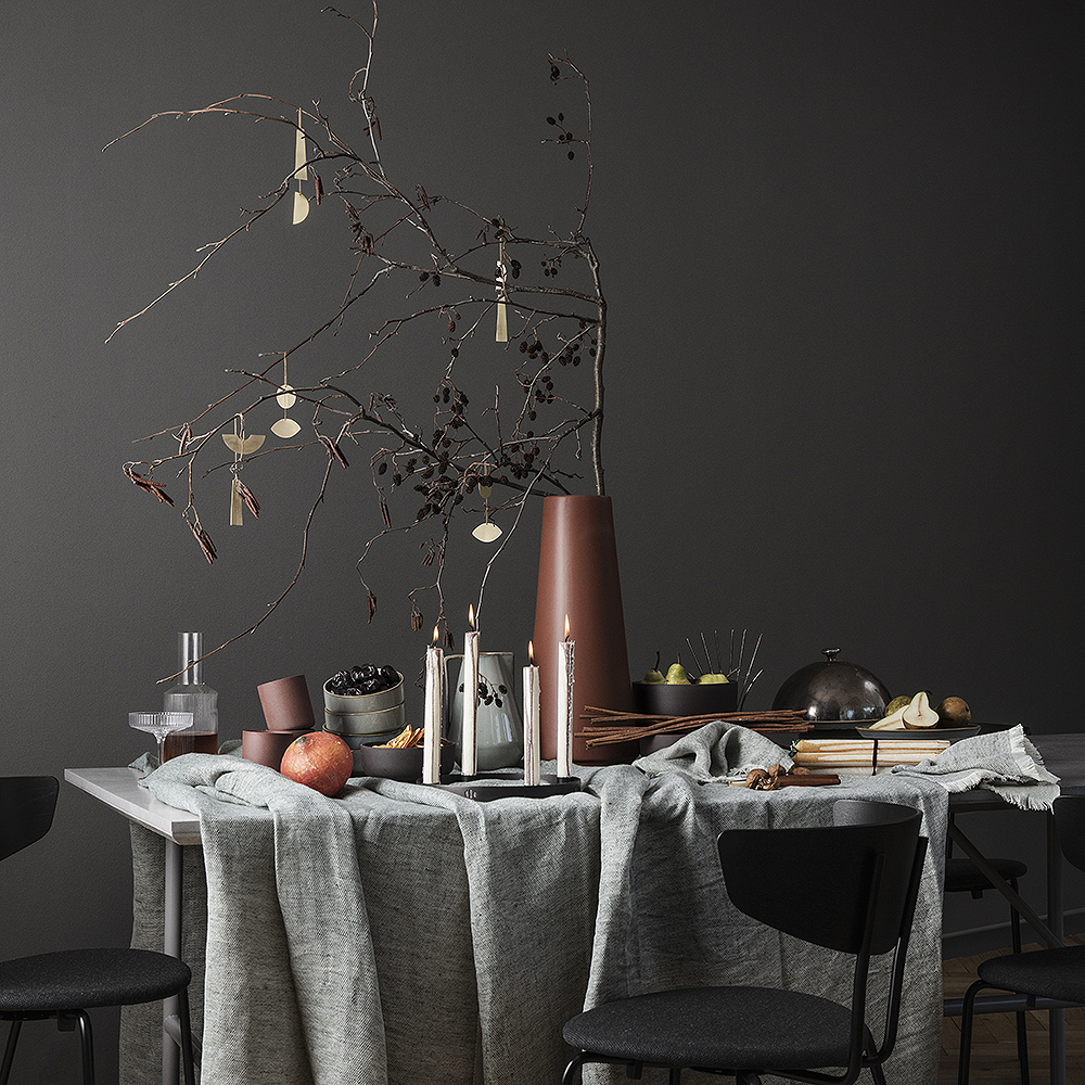 Circle Ljushållare 25 cm 4 ljus Svart