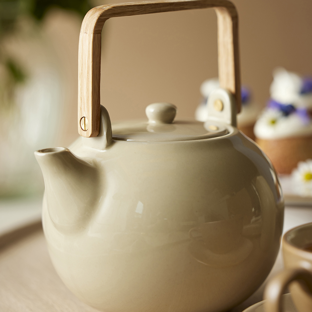 BITZ Tekanna m tesil 1,2 L Sand