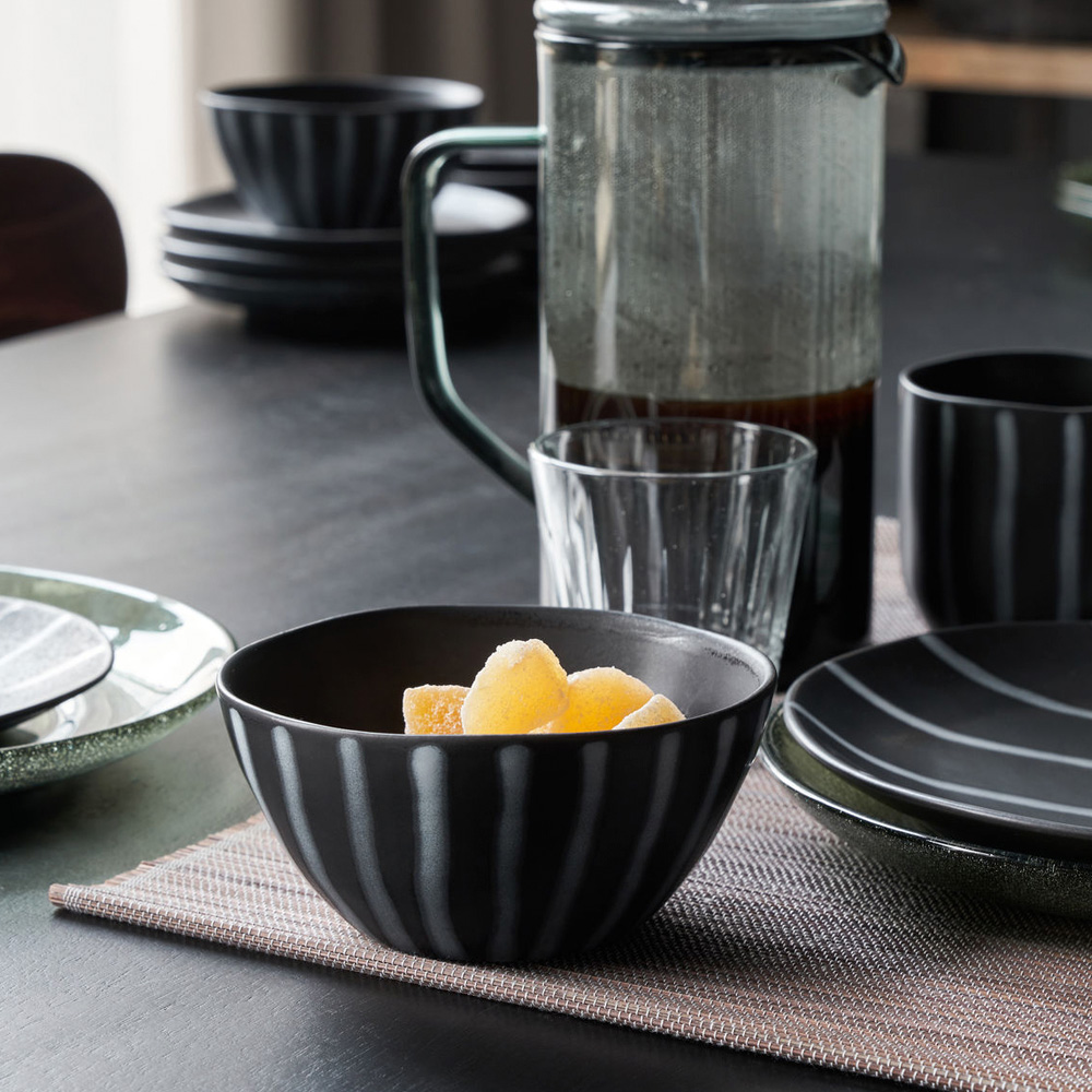 Line Skål 12 cm Svart/Brun