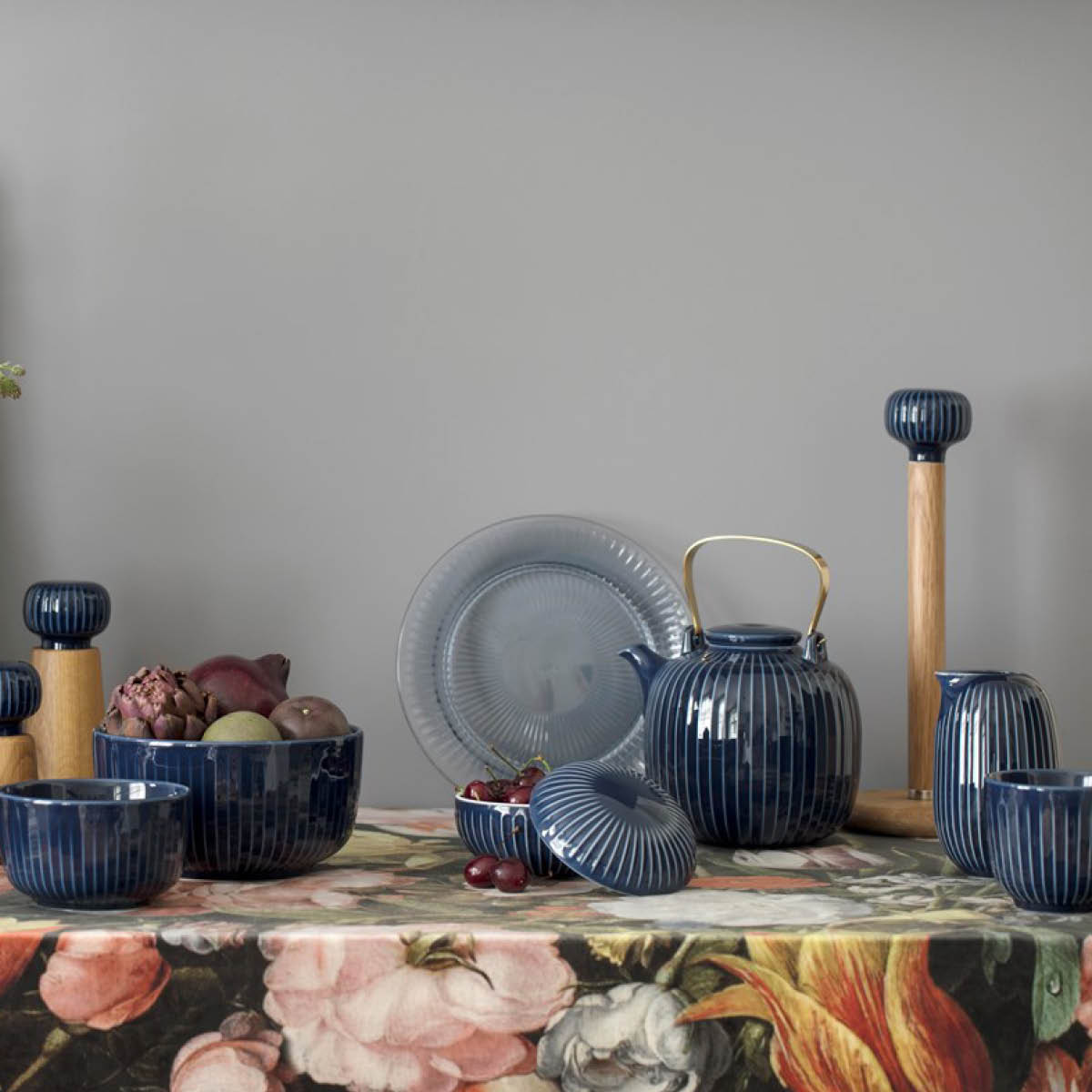 Hammersh?i Köksrullehållare 31,5 cm Indigo