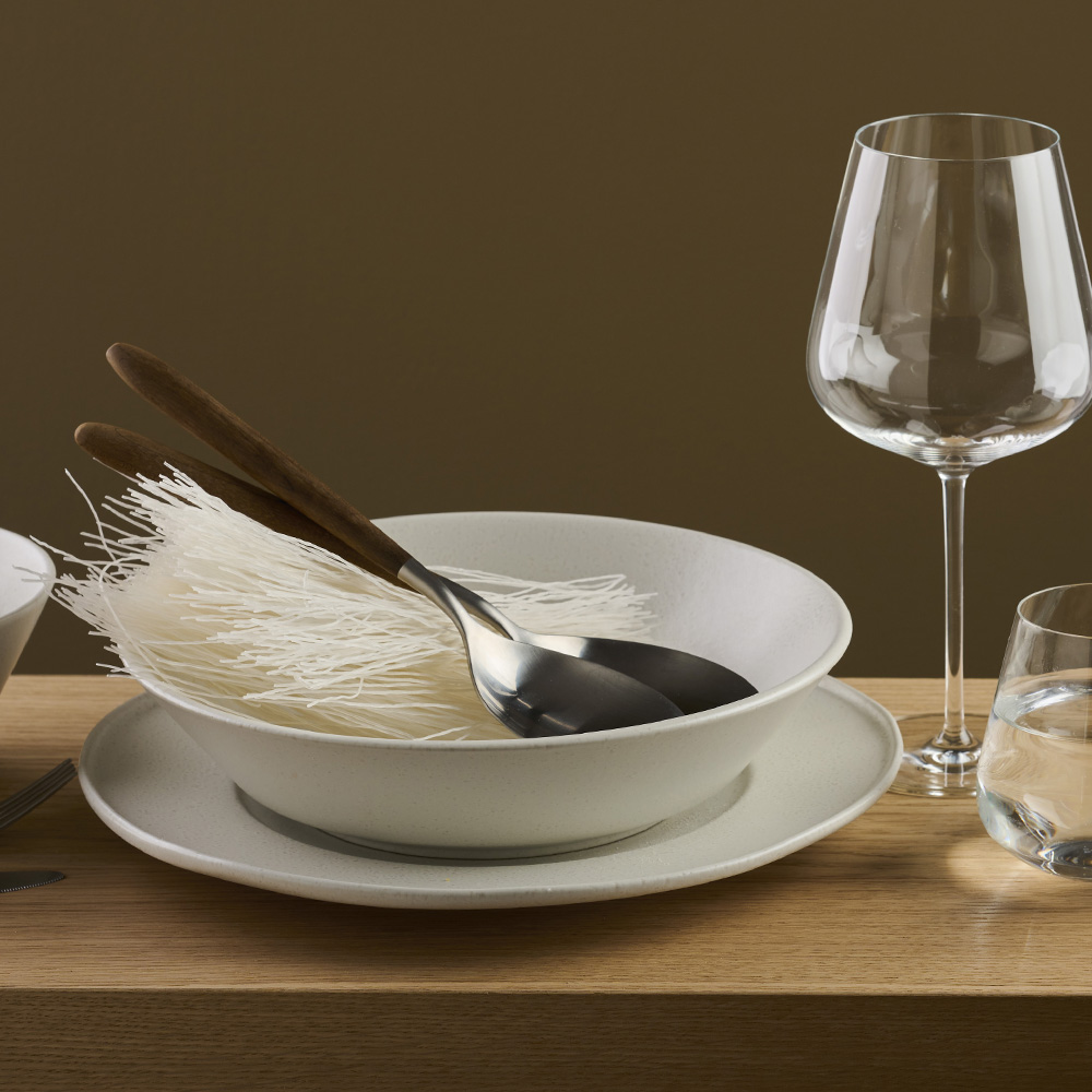 White Satin Pastatallrik 26 cm White Snow