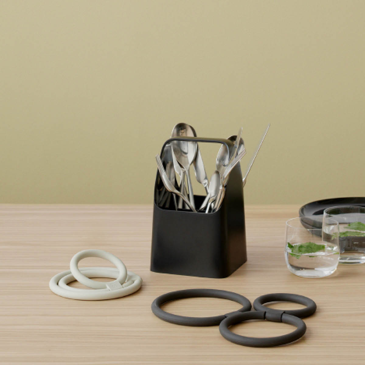 Circles Grytunderlägg 13 cm Ljusgrå