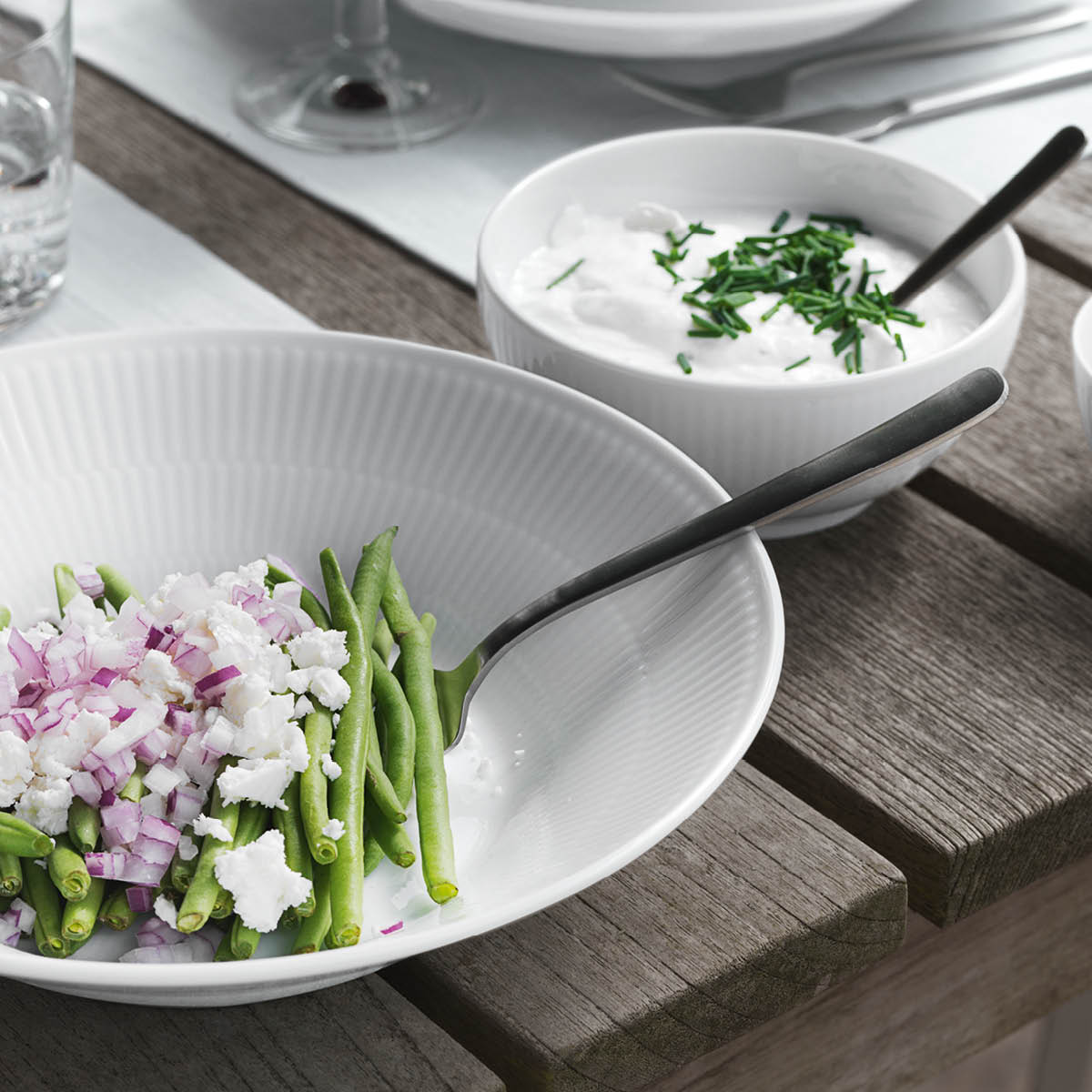 White Fluted Tallrik djup 24 cm