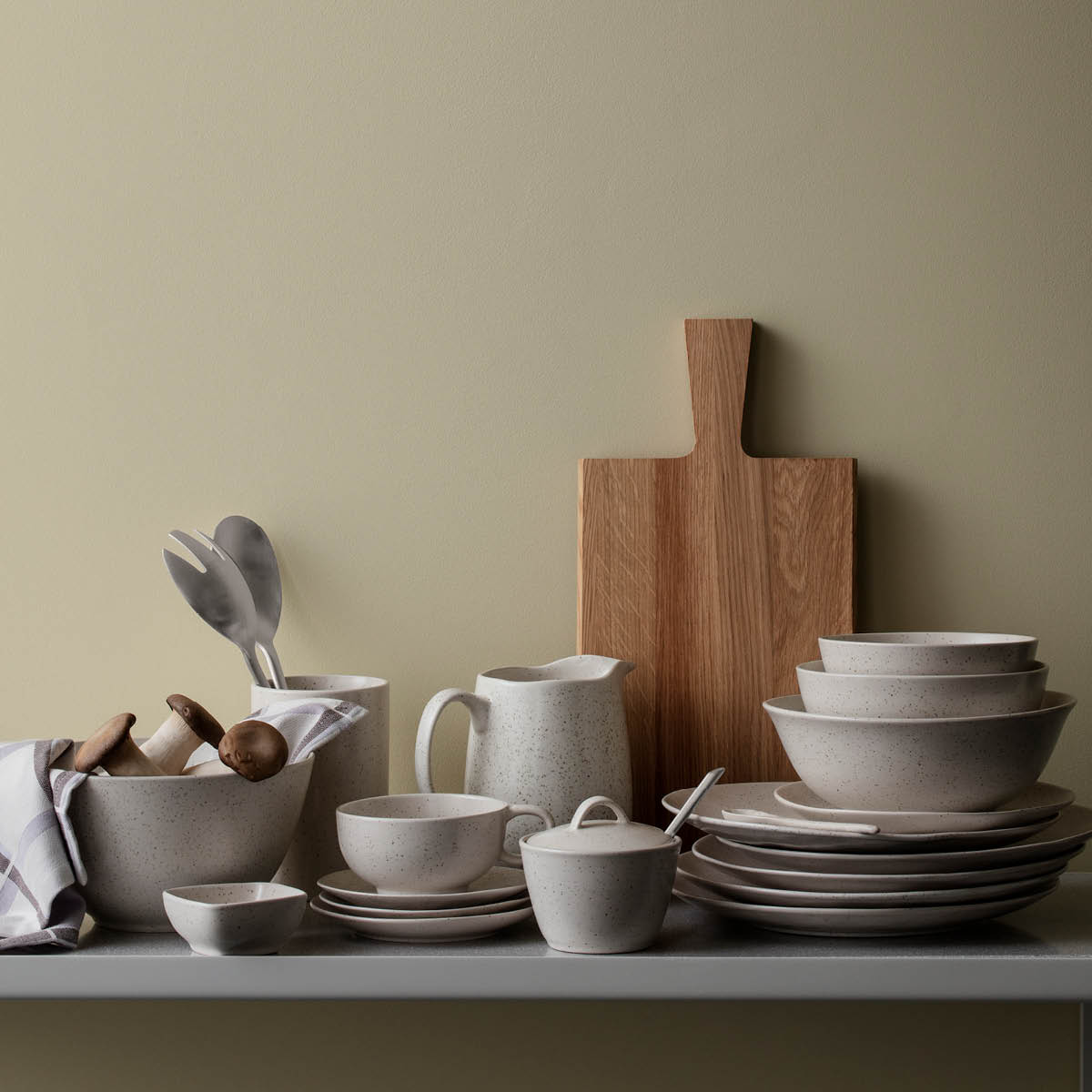 Nordic Vanilla Serveringsskål 34 cm Cream