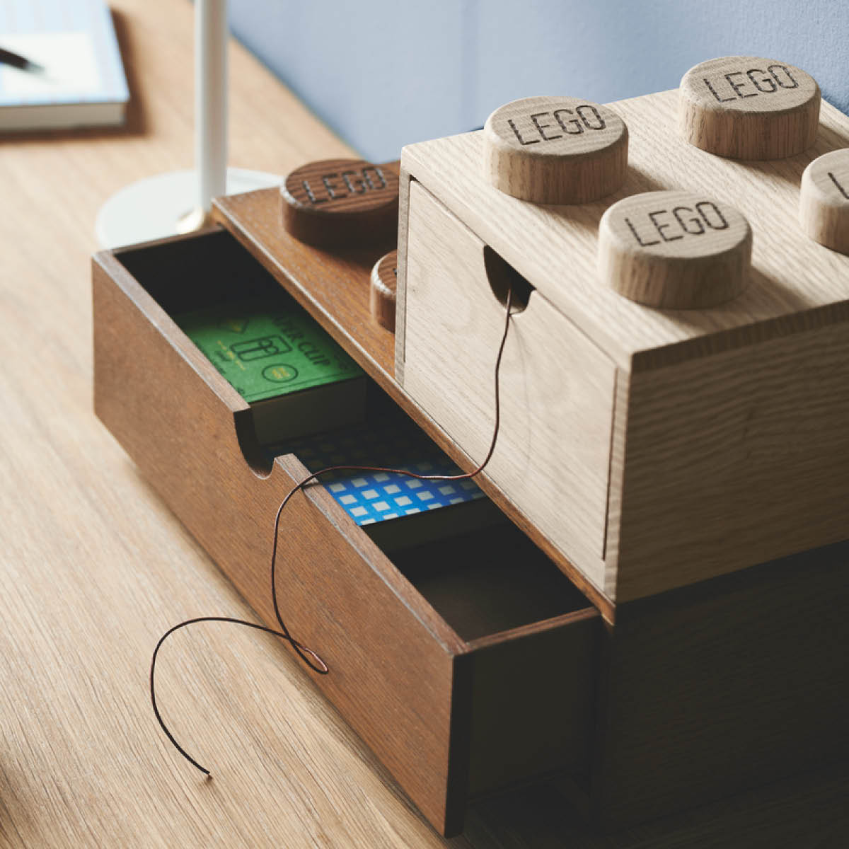 Wooden collection Skrivbordslåda 2x4 Mörk Ek