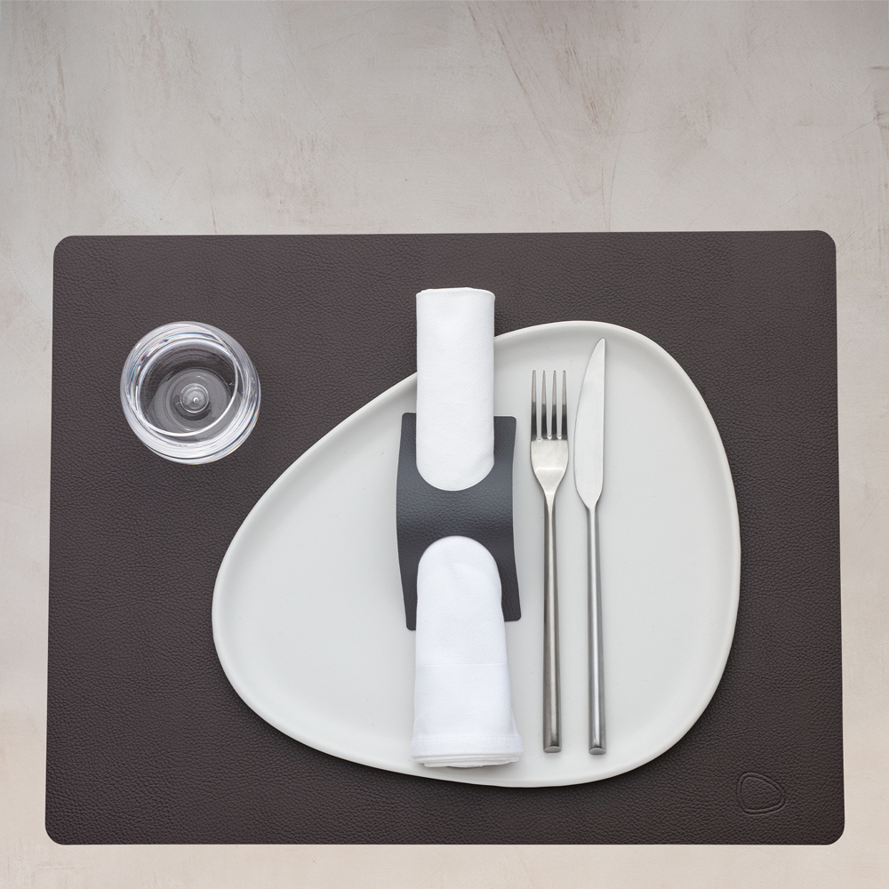 Leather Serene Square Bordstablett L 35x44 cm Hazel