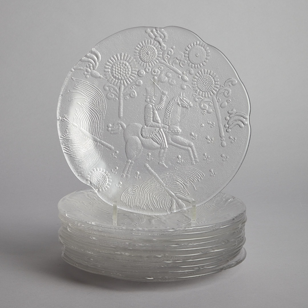 Glastallrikar med ryttarmotiv 12 st