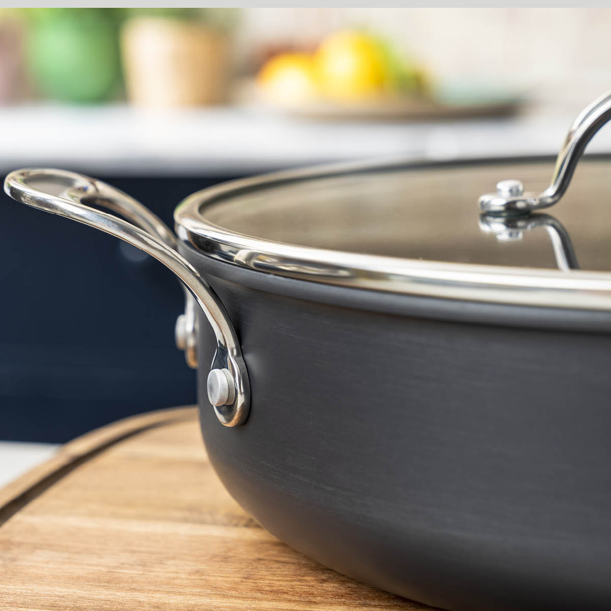 Jamie Oliver Stekgryta Tefal Cook's Classic Hard Anodized med lock 30 cm