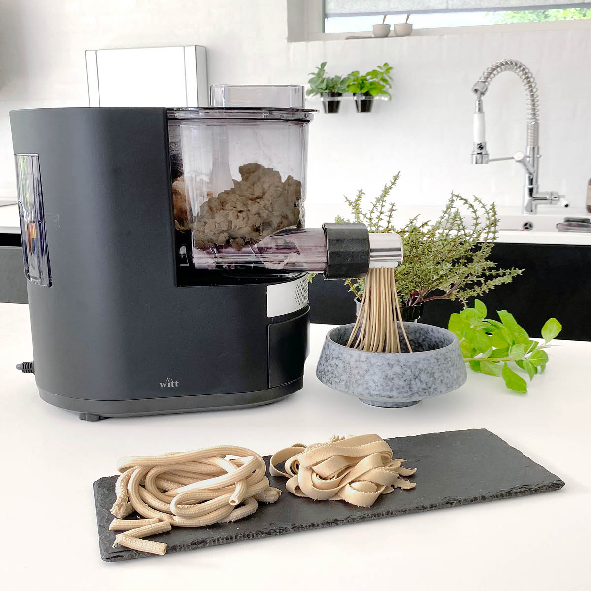 Premium Pastamaskin 200-600 Ml