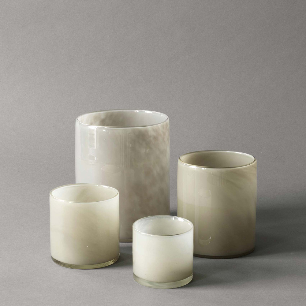 Lyric Ljuslykta 8x8 cm Warm Grey