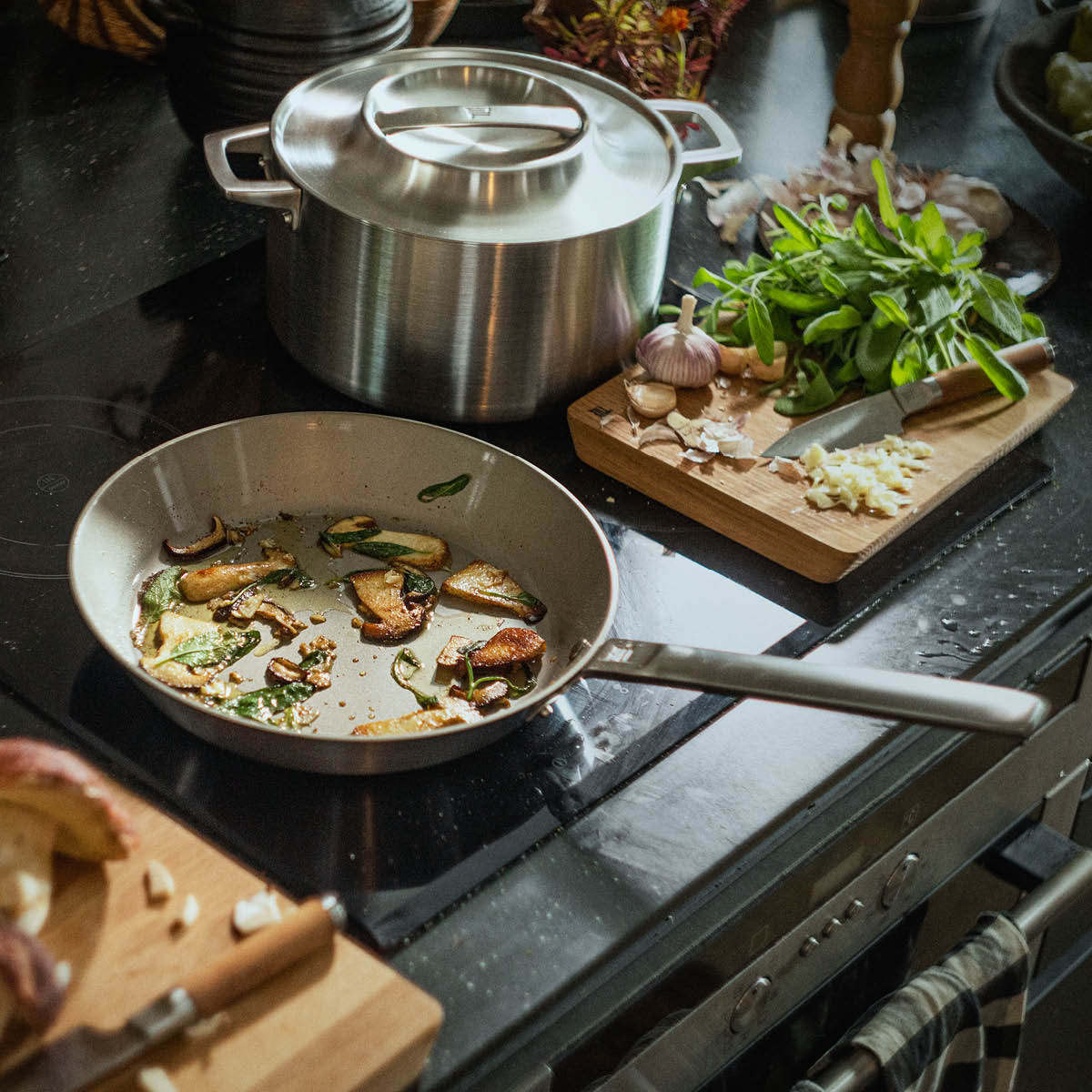 Norden Steel Stekpanna belagd 28 cm