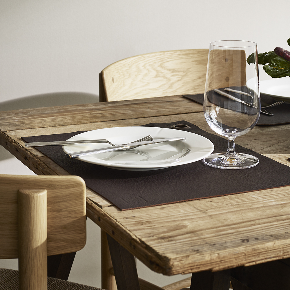 Rå Tablett 43 x 30 cm Brun