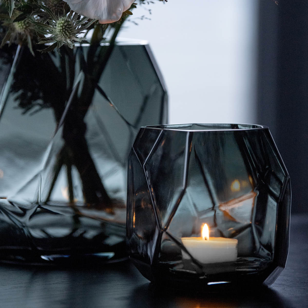 Iglo Ljuslykta / Vas 22 cm Ash Black