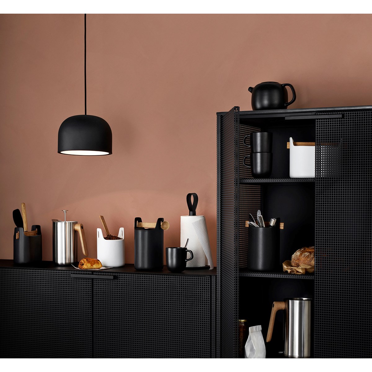 Toolbox Förvaringsburk m sked & lock 20 cm Svart