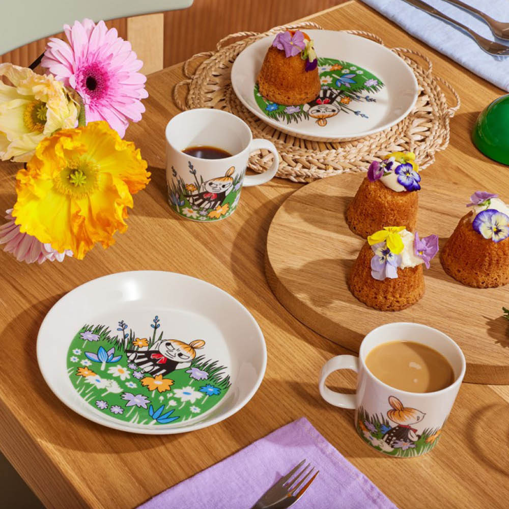 Muminmugg Lilla My på Ängen Vit/Grön