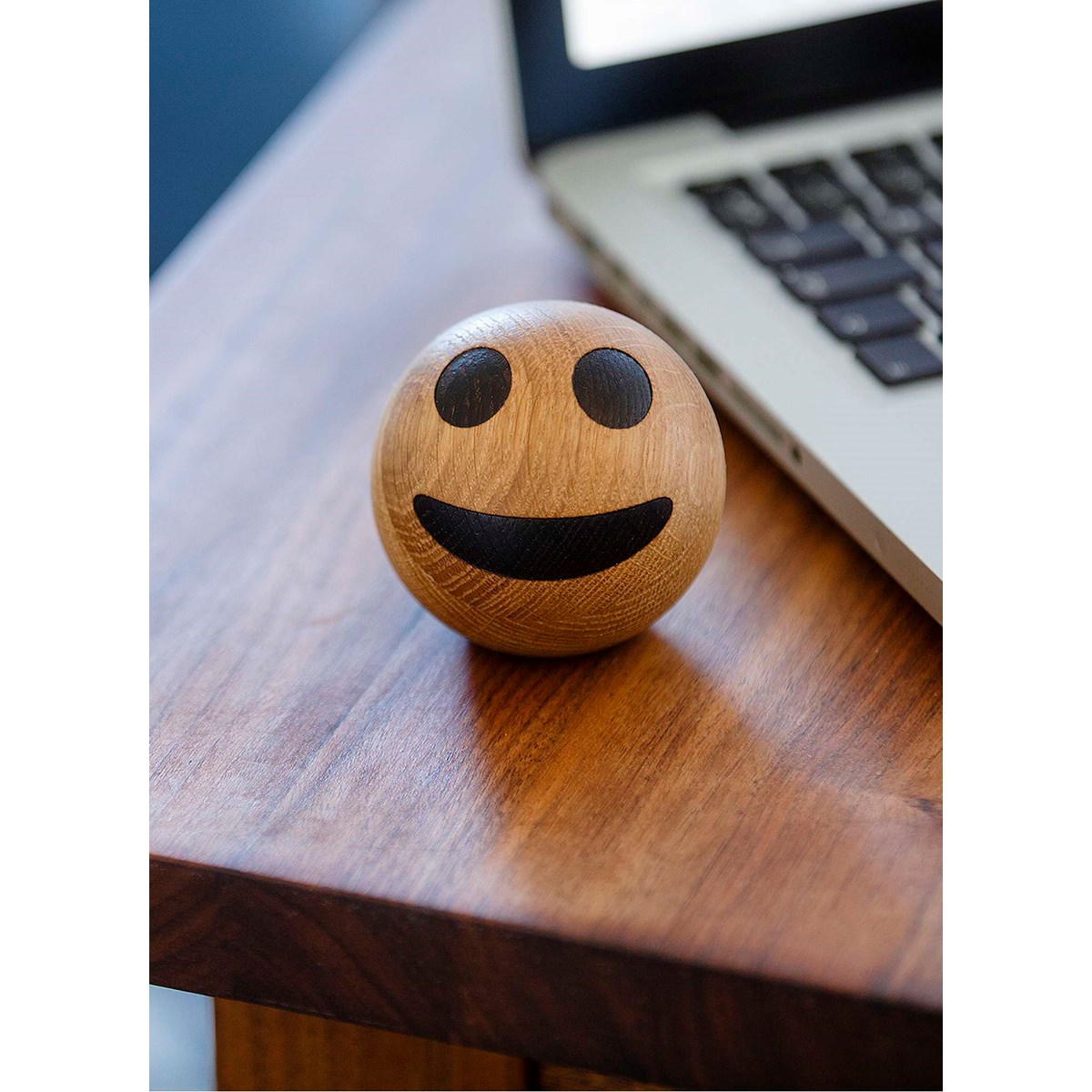 Emojiboll Ek 7 cm Smiley