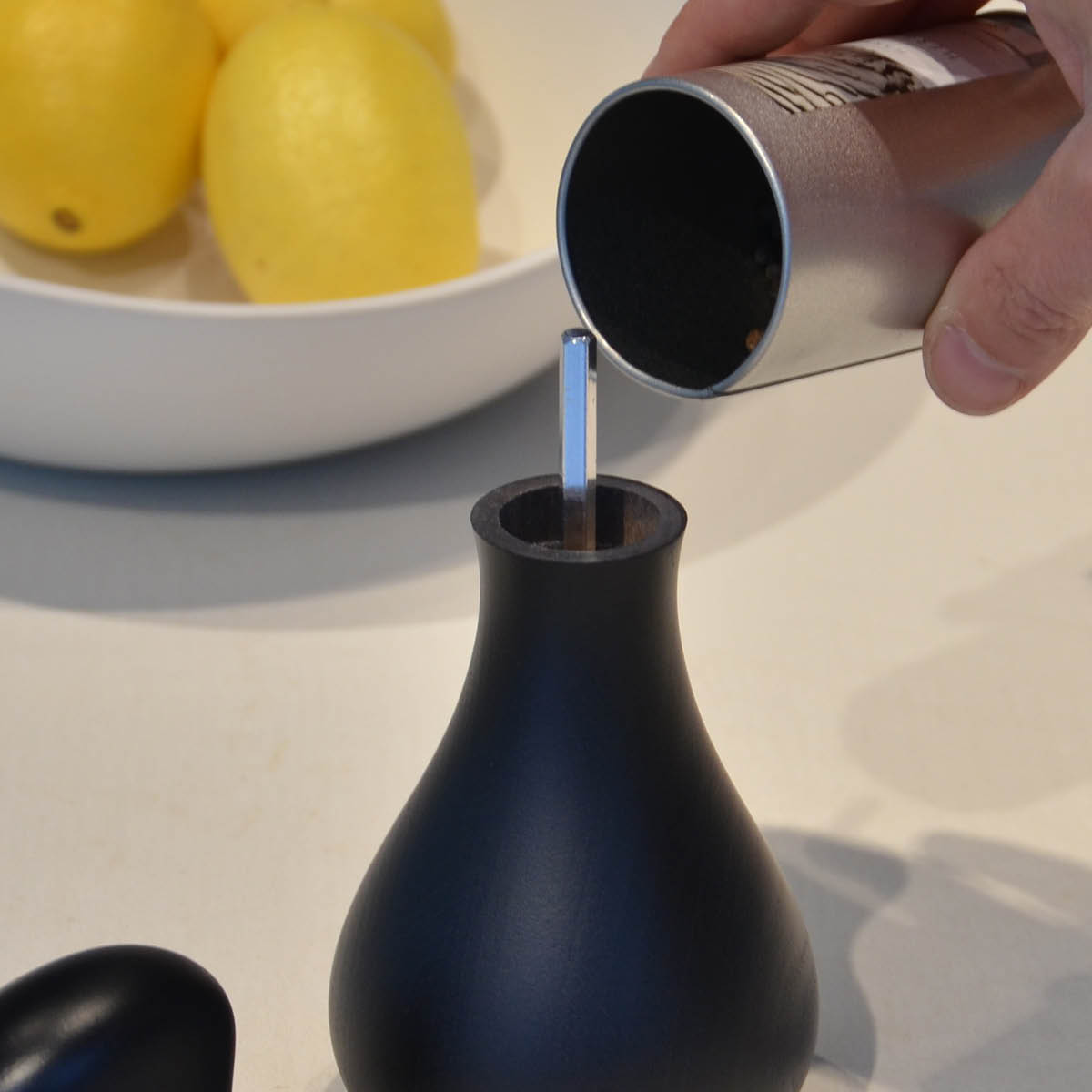 Flo Salt- & Pepparkvarn 16 cm Svart