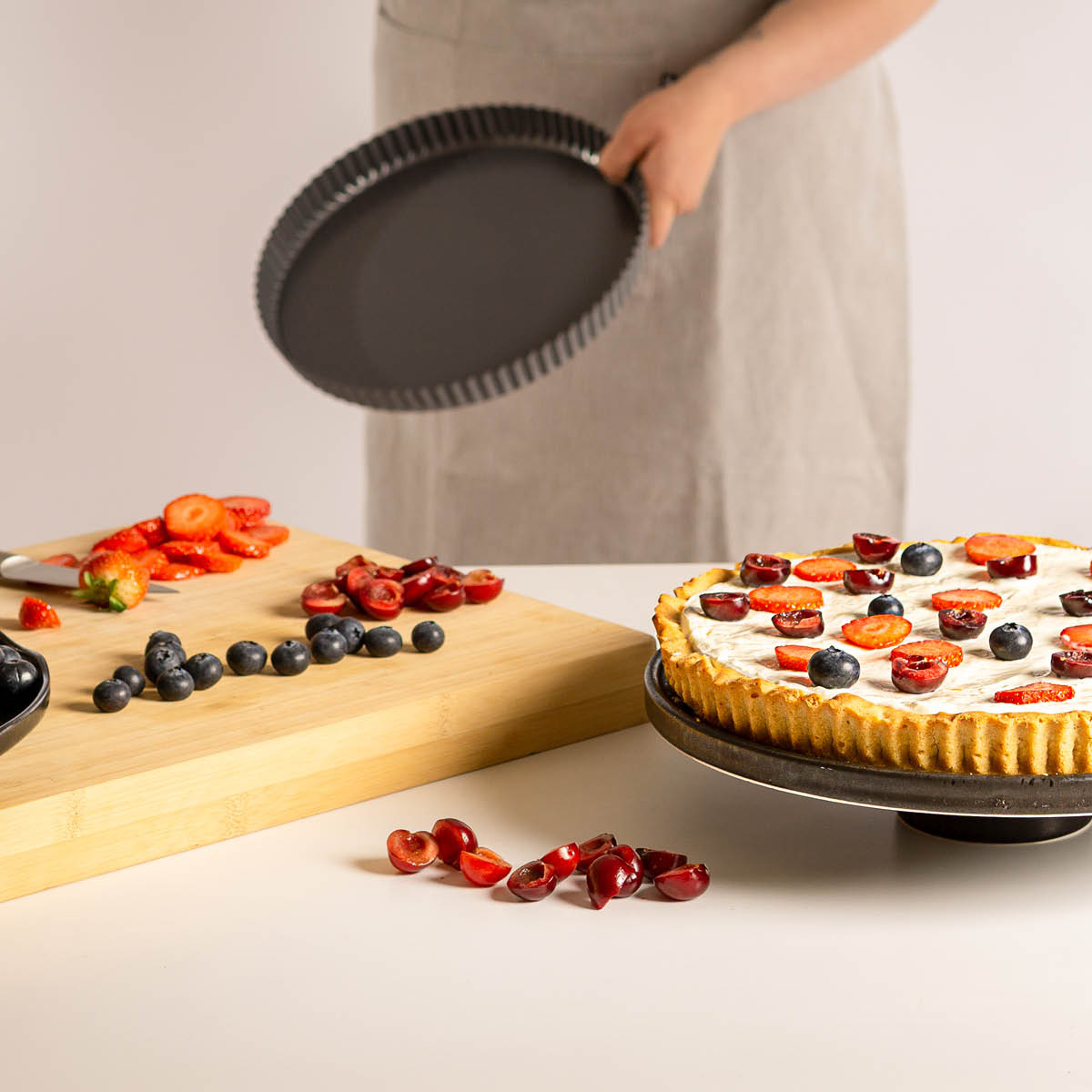 bAYk Pajform 30 cm Kolstål Mörk Grå