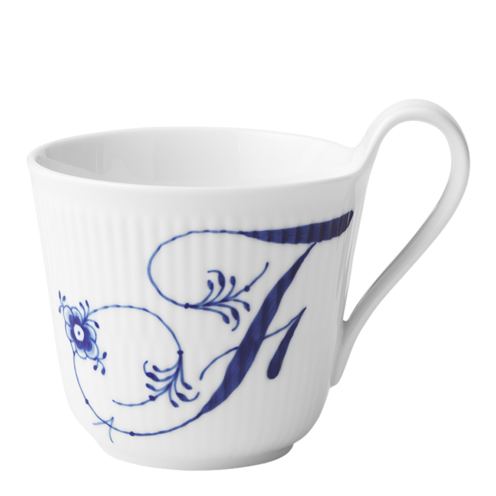 Blue Fluted Pl Alphabet Mugg 33 cl C