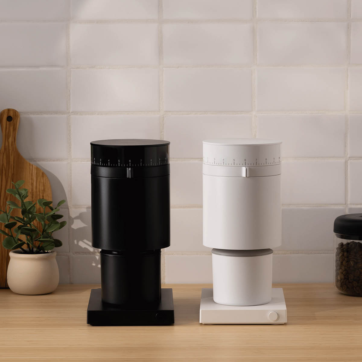 Opus Kaffekvarn Matt Vit