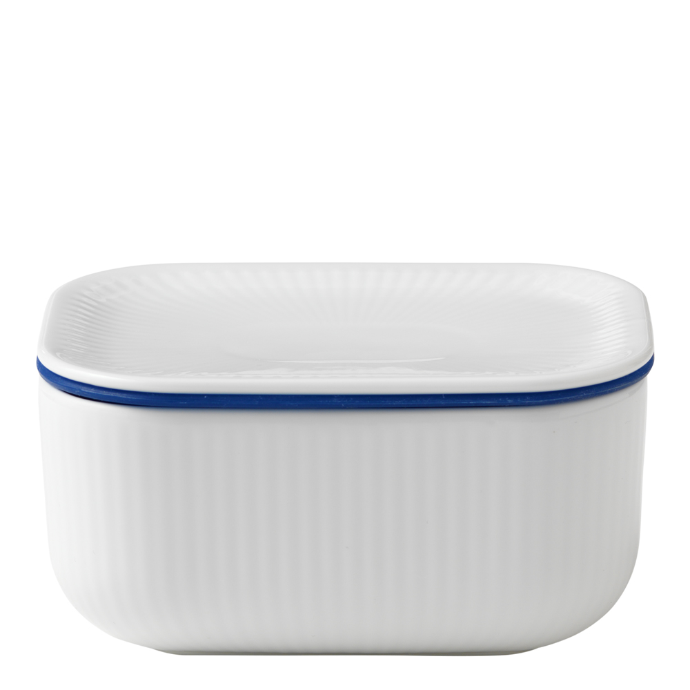 White Fluted Smörask med lock 42 cl