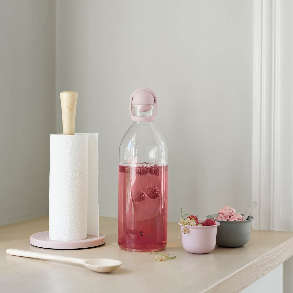 HUSHÅLLSPAPPERSHÅLLARE ROSE Rose