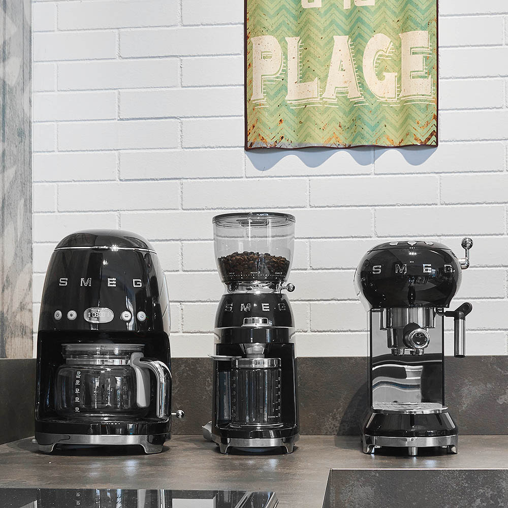 Smeg 50's Style Kaffebryggare Svart