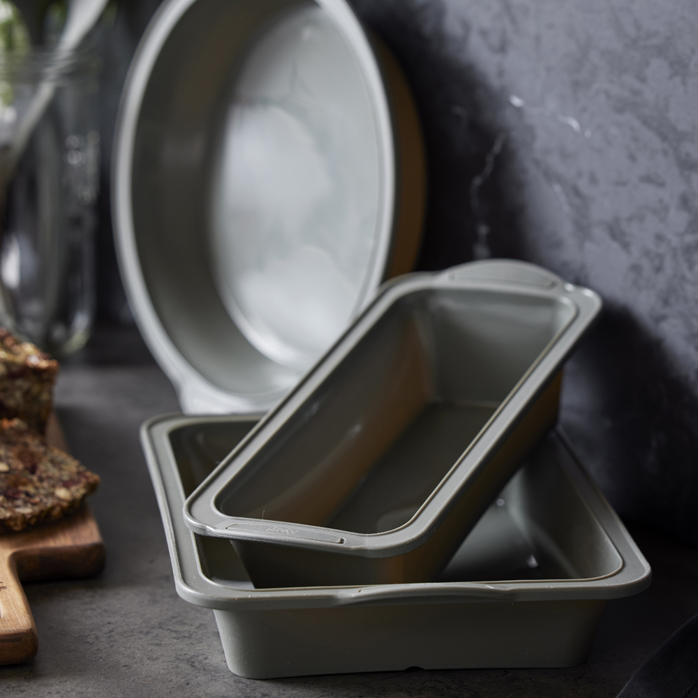 By Tareq Taylor Ugnspanna Pecan 28x21 cm Forest Green