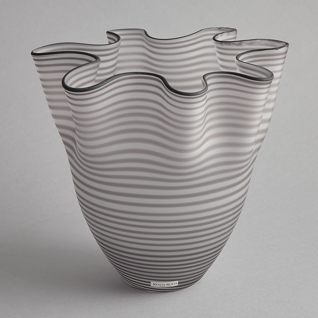 Kosta Boda randig vas