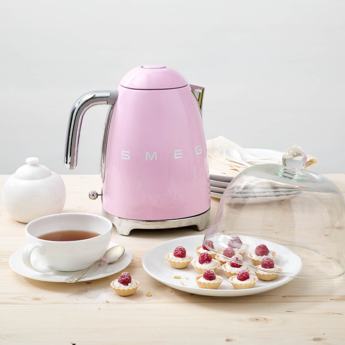 Smeg 50's Style Vattenkokare 1,7 L Rosa